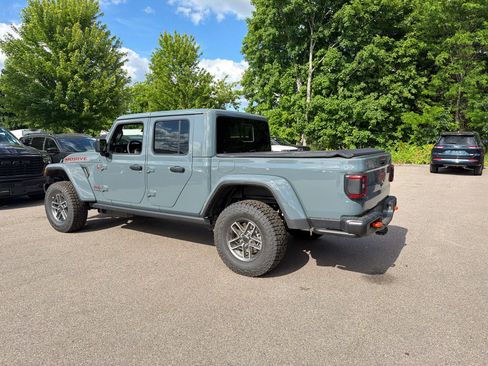 New 2026 Jeep Gladiator Mojave AWD/4WD image 3