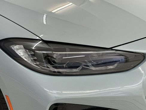 Certified 2022 BMW 430i Convertible w/ M Sport Package RWD image 10