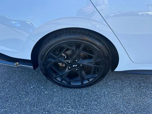 Used 2024 Hyundai Elantra N Line image 5