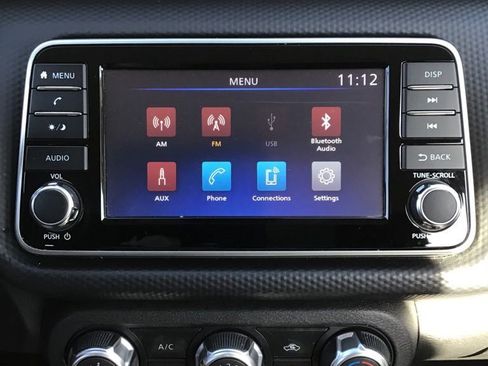 Used 2023 Nissan Kicks S image 9