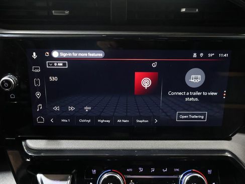 Used 2025 GMC Sierra 1500 AT4 w/ AT4 Preferred Package image 32