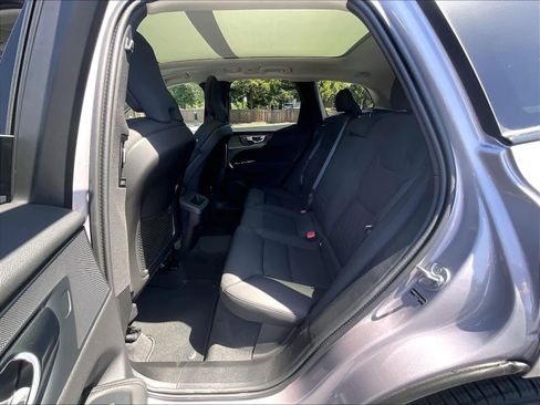 New 2026 Volvo XC60 B5 Core image 12