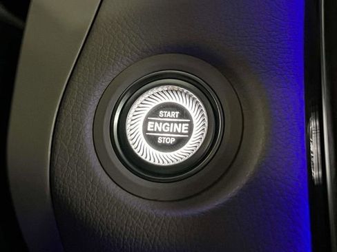 Certified 2022 Mercedes-Benz GLC 300 4MATIC image 29