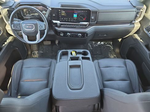 Used 2024 GMC Sierra 1500 SLT AWD/4WD image 15