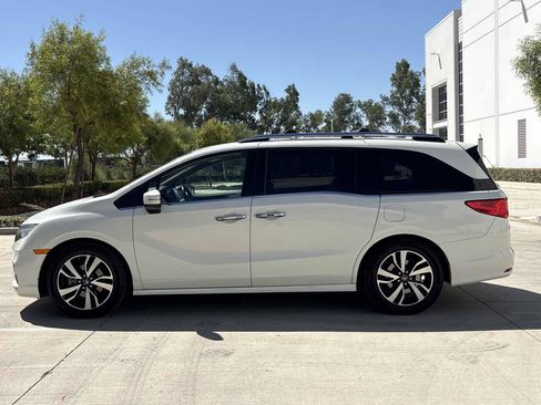 Used 2019 Honda Odyssey Elite image 6