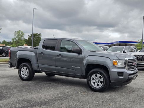 Used 2019 GMC Canyon 2WD Crew Cab w/ Convenience Package image 5