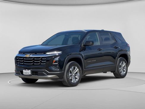 Used 2025 Chevrolet Equinox LT FWD image 7