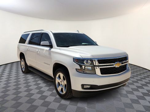 Used 2016 Chevrolet Suburban LT AWD/4WD image 6