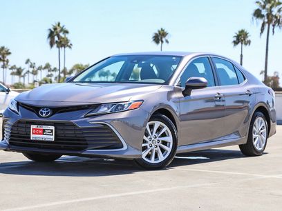 Certified 2021 Toyota Camry LE w/ Carpet Mat Package (TMS)