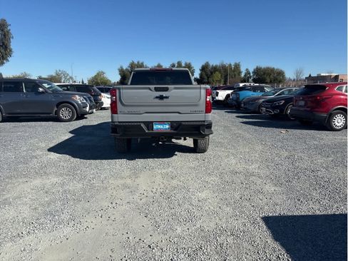 Used 2025 Chevrolet Silverado 1500 Custom Trail Boss image 8