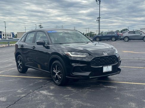 Certified 2025 Honda HR-V LX image 2