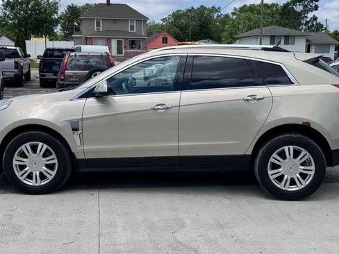 Used 2012 Cadillac SRX Luxury AWD/4WD image 2