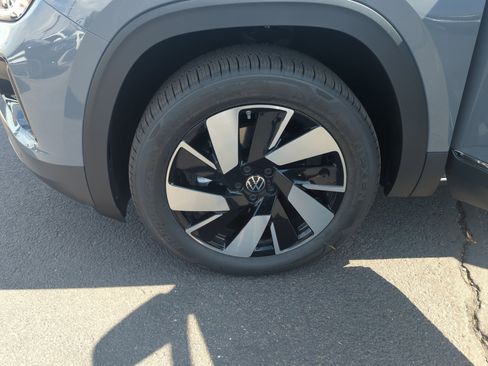 New 2026 Volkswagen Atlas Cross Sport SEL image 25