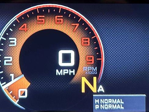 Used 2017 McLaren 570S Coupe 2D image 15