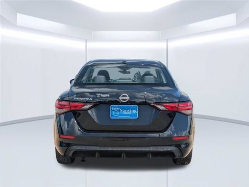Used 2025 Nissan Sentra SV FWD image 5