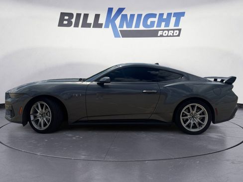Used 2024 Ford Mustang GT Premium RWD image 2