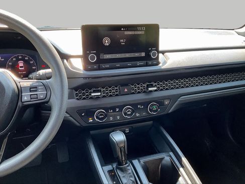 Used 2025 Honda Accord SE image 7