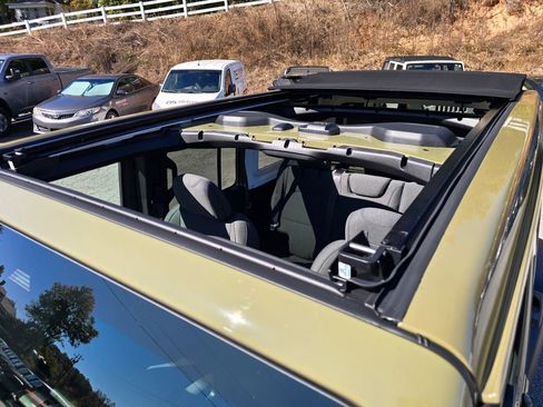 New 2026 Jeep Wrangler Sport S image 20