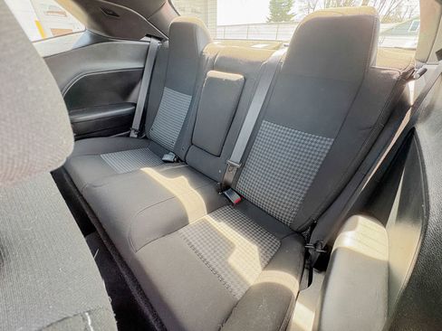 Used 2022 Dodge Challenger GT image 11