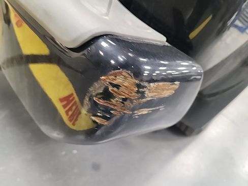 Used 2012 Nissan Frontier SV w/ Sport Appearance Pkg image 7