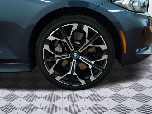 Used 2025 BMW 330i xDrive Sedan image 11