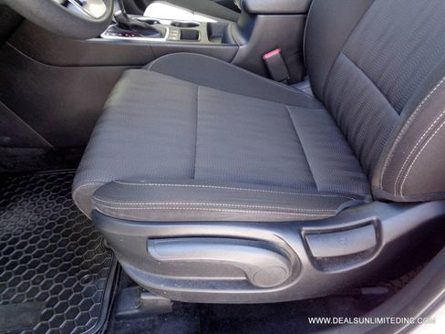 Used 2022 Kia Sportage LX AWD/4WD image 8