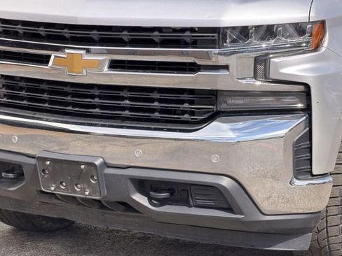 Used 2022 Chevrolet Silverado 1500 LT AWD/4WD image 10