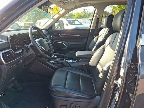 Used 2025 Kia Telluride S AWD/4WD image 15