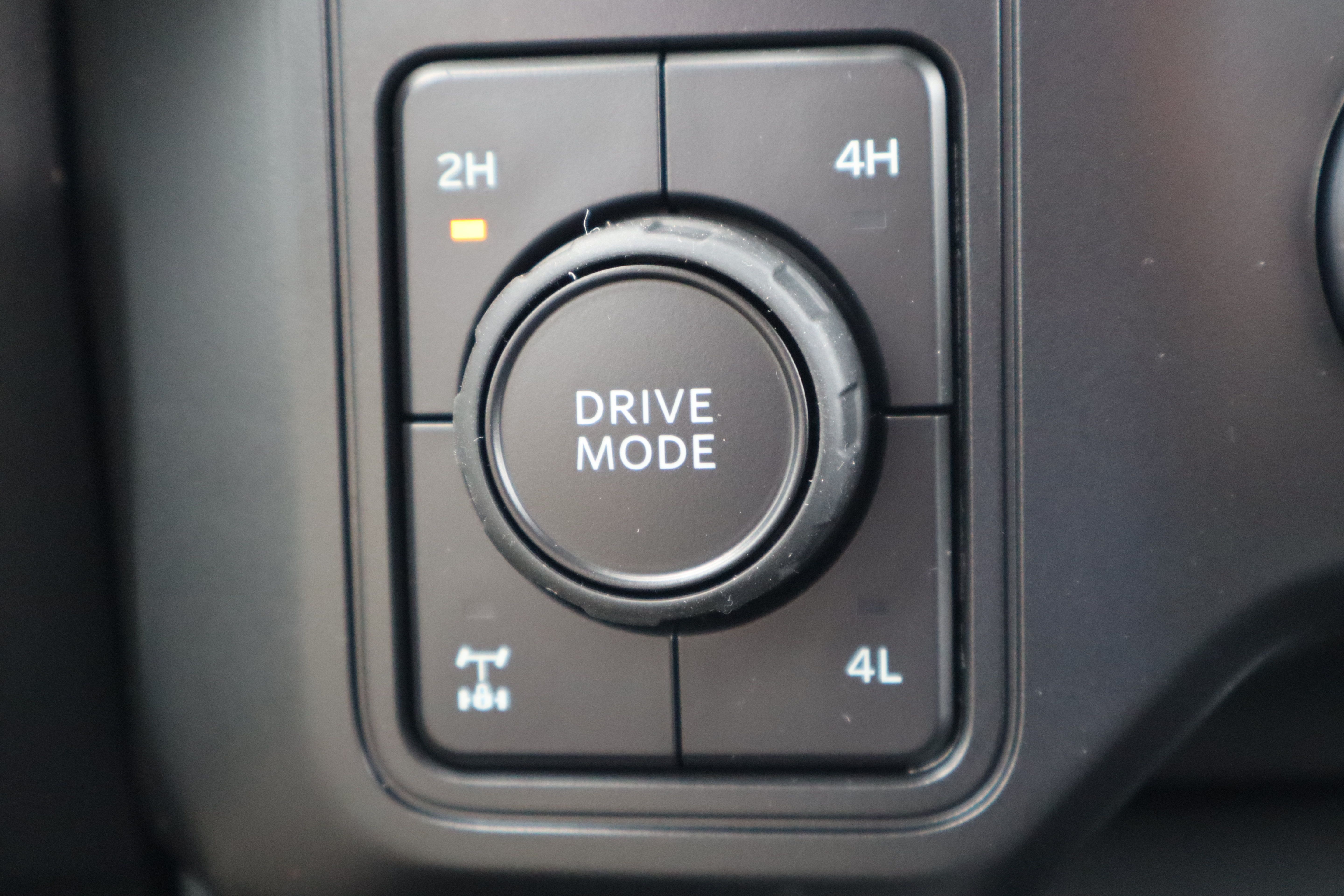 New 2026 Ford F350 Lariat w/ Lariat Premium Package AWD/4WD image 28