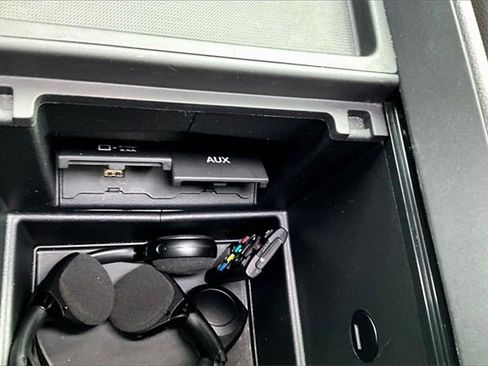 Used 2018 Honda Odyssey Touring image 24