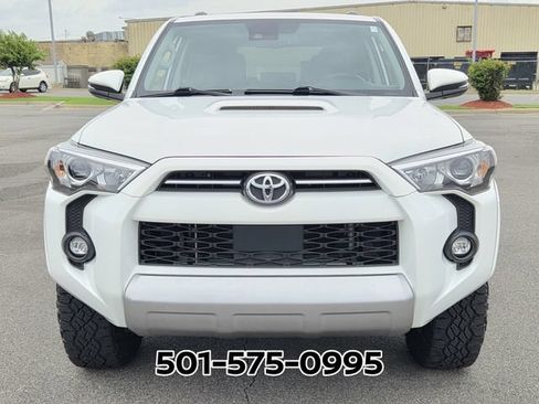Used 2022 Toyota 4Runner TRD Off-Road Premium w/ Moonroof Package AWD/4WD image 5