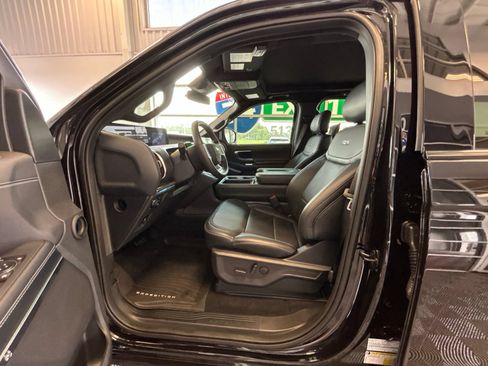 New 2026 Ford Expedition Platinum w/ Stealth Performance Package AWD/4WD image 20