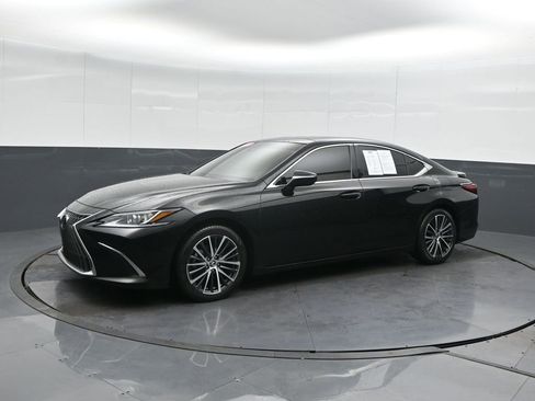 Used 2023 Lexus ES 350 w/ Premium Package image 7