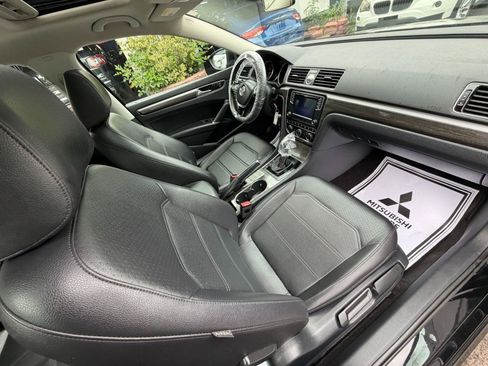 Used 2016 Volkswagen Passat 1.8T SE FWD image 41