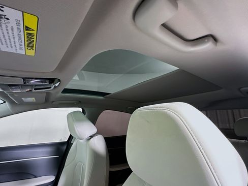 Used 2023 Hyundai Sonata SEL w/ Convenience Package image 25