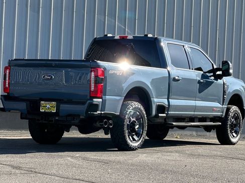 Used 2023 Ford F250 Lariat w/ Lariat Ultimate Package AWD/4WD image 4