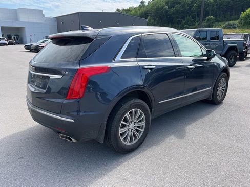 Used 2018 Cadillac XT5 Luxury w/ Driver Awareness Package AWD/4WD image 3