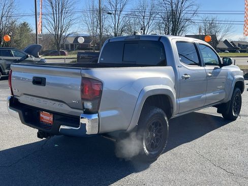 Used 2021 Toyota Tacoma SR5 image 8