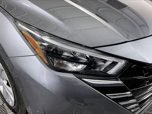 New 2025 Nissan Versa S w/ Trunk Package image 31