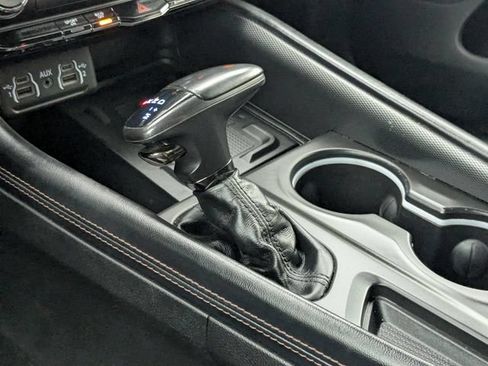Used 2021 Dodge Durango R/T w/ Technology Group RWD image 33