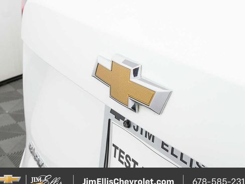 Used 2025 Chevrolet Blazer LT image 33