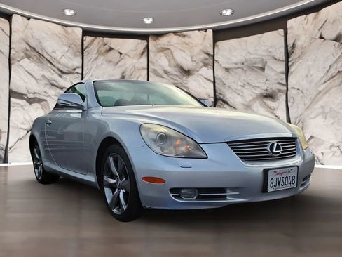 Used 2010 Lexus SC 430 Convertible RWD image 4