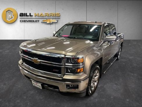 Used 2014 Chevrolet Silverado 1500 LTZ Z71 w/ LTZ Plus Package AWD/4WD image 2