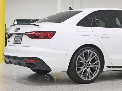 Used 2023 Audi S4 Prestige image 11