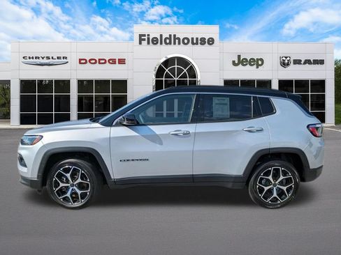 Used 2025 Jeep Compass Limited AWD/4WD image 14