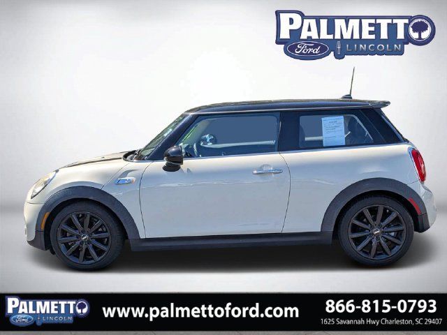 Used 2017 MINI Cooper S FWD image 6