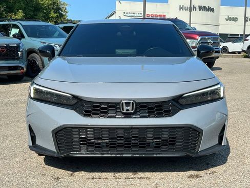Used 2025 Honda Civic Sport image 2