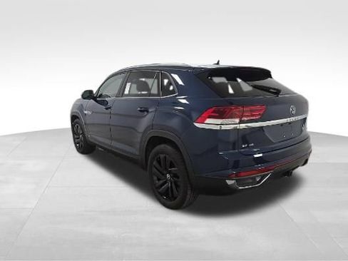 Used 2023 Volkswagen Atlas Cross Sport SE w/ Panoramic Sunroof Package AWD/4WD image 5