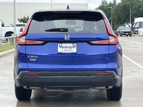 Used 2025 Honda CR-V LX image 5