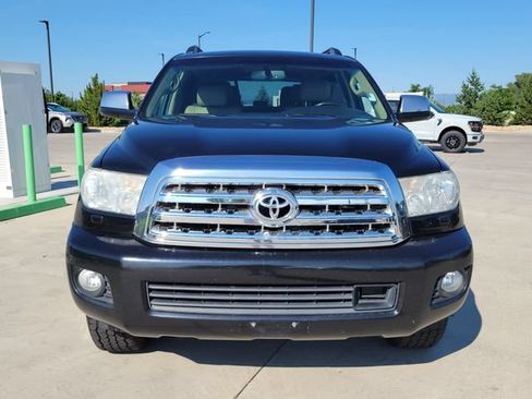 Used 2015 Toyota Sequoia Platinum w/ Preferred Accessory Package AWD/4WD image 5
